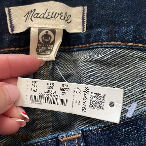 NWT Madewell Jeans Women’s Size 30 Low Rise Dark Wash Perfect Vintage Straight - Picture 6 of 9